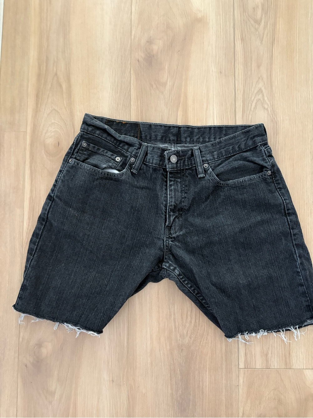 Levi's Black Cut-Off Denim Shorts with Back Patch - Picture 2 of 2